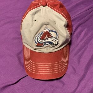 Burgundy Colorado Avalanche adjustable hat in good condition